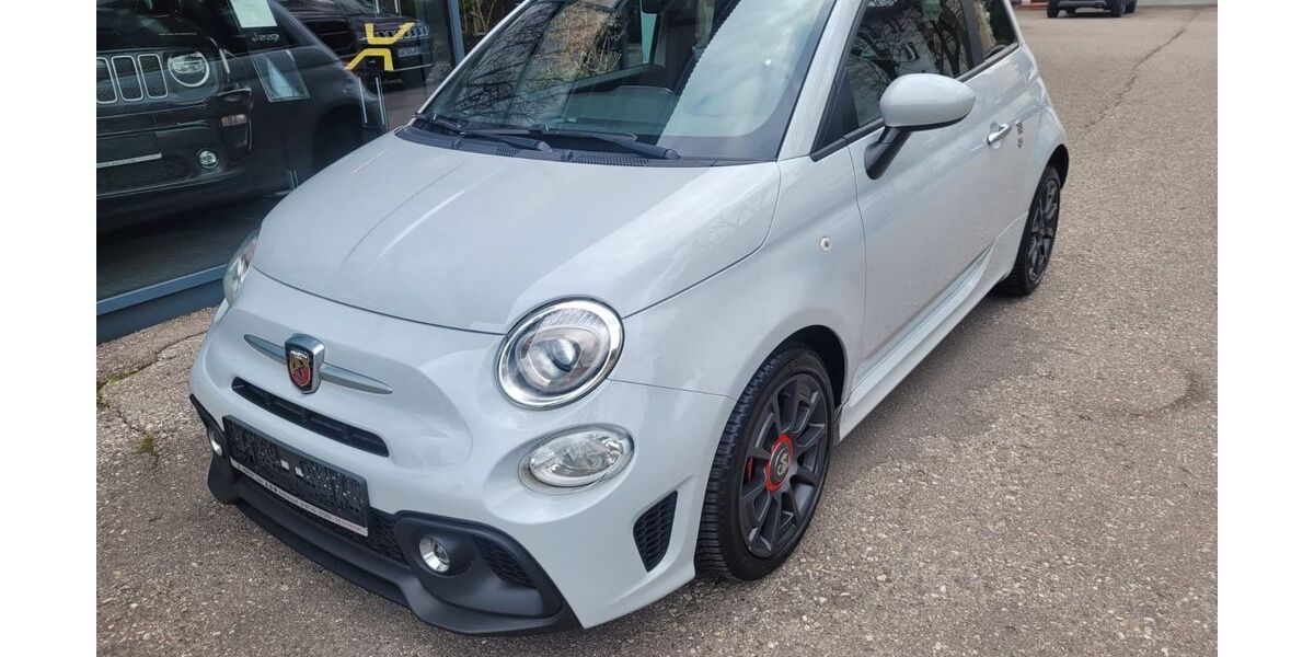 Abarth 595 82.244 km 13.498 &euro; Gröbenzell 82194