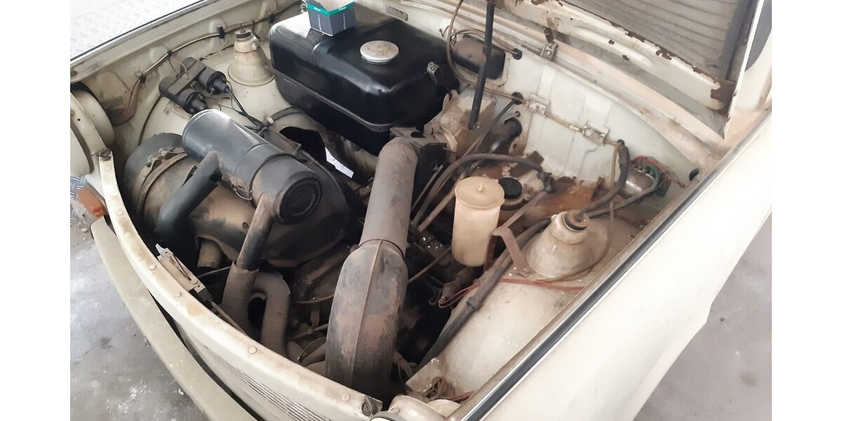 Trabant P 601 82.849 km 1.750 &euro; Erdweg 85253