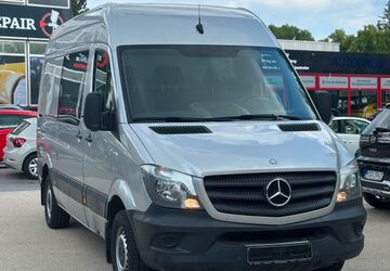 Mercedes-Benz Sprinter 169.000 km 11.999 &euro; München 81825