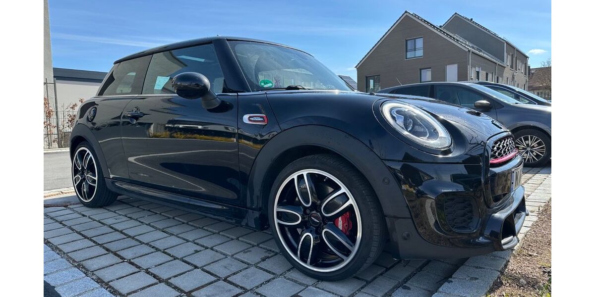 Mini John Cooper Works 69.100 km 19.700 &euro; Kirchheim 85551