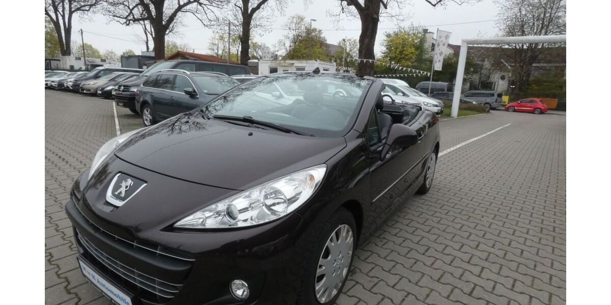 Peugeot 207 105.683 km 4.000 &euro; München 81825