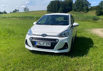 Hyundai i10 83.000 km 7.600 &euro; München-Mittersendling 81369
