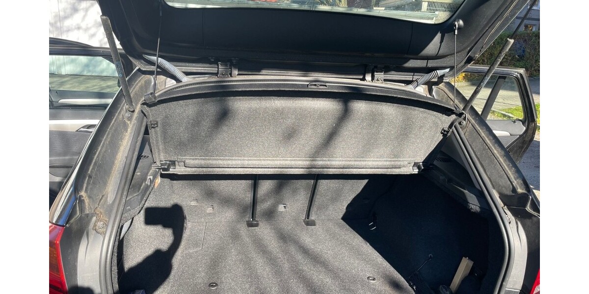 BMW X1 150.000 km 8.100 &euro; München 80313