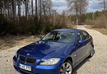 BMW 325 217.000 km 5.200 &euro; München 81549