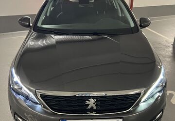 Peugeot 308 63.070 km 11.600 &euro; München 81379