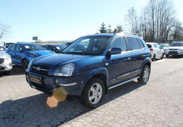 Hyundai TUCSON 124.061 km 3.990 &euro; Holzkirchen bei München 83607