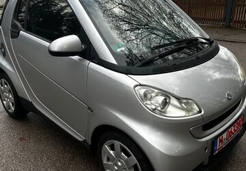 Smart ForTwo 104.000 km 3.900 &euro; München 81929