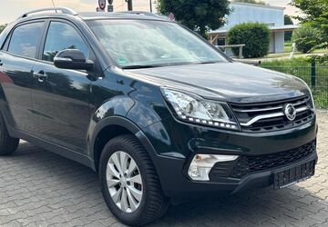 SsangYong Korando 54.471 km 7.999 &euro; München 81243