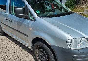 VW Caddy 154.394 km 2.990 &euro; München OT Trudering-Riem 81825