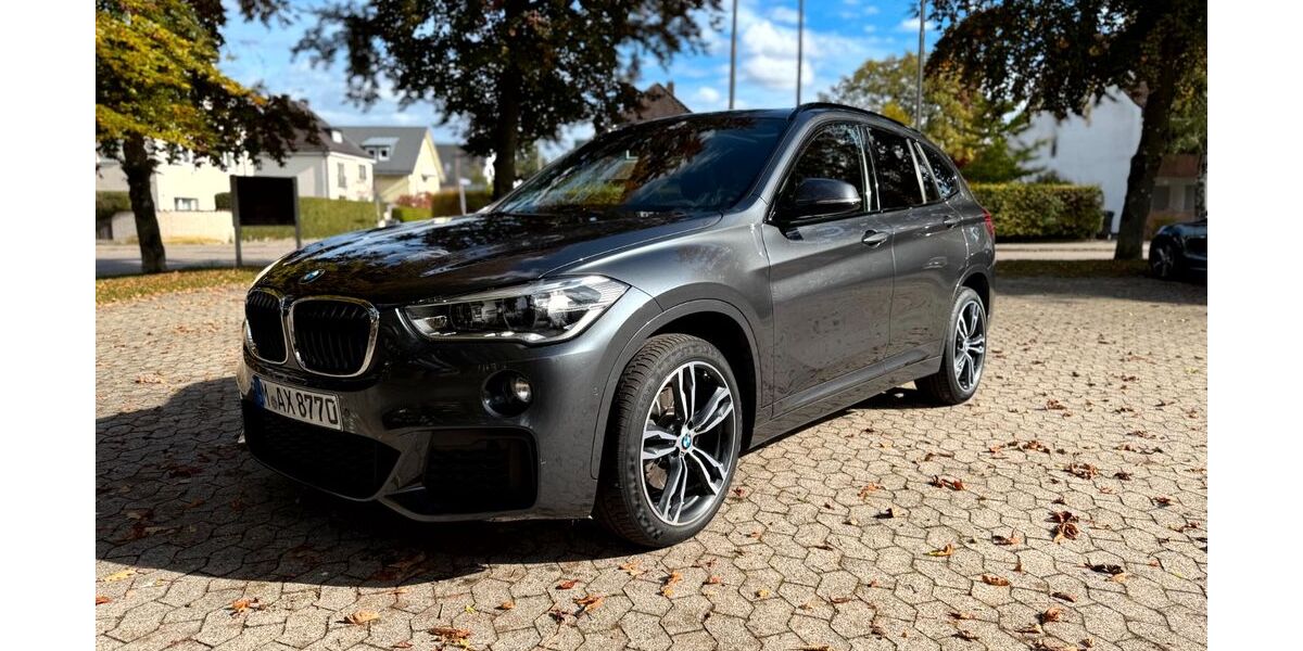 BMW X1 122.000 km 17.500 &euro; München 81675