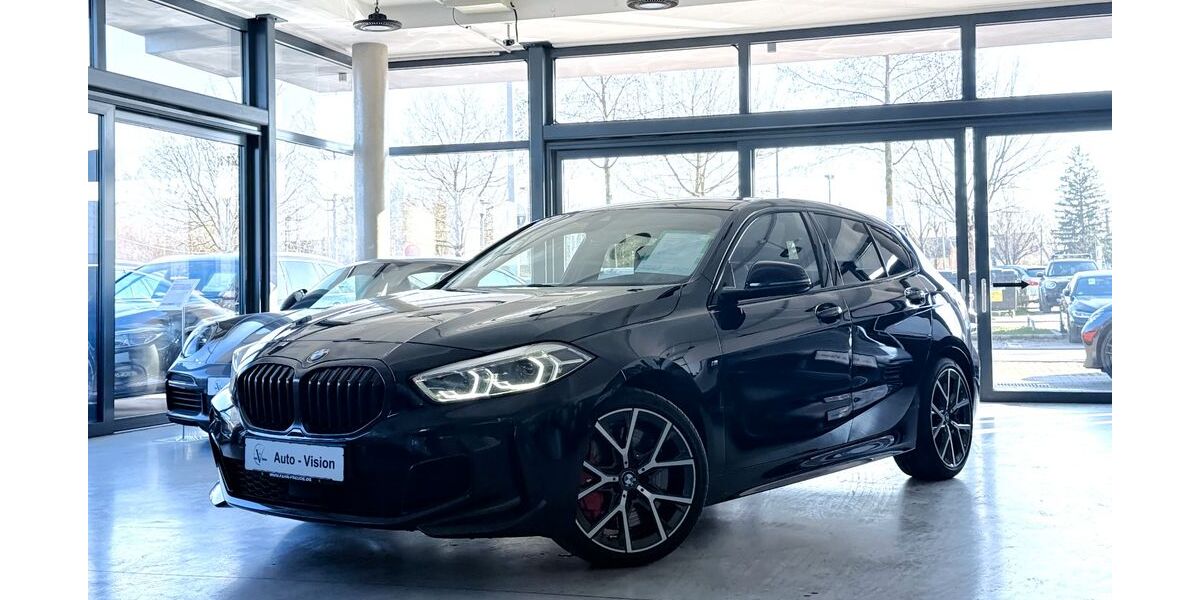 BMW 128 120.476 km 24.440 &euro; München 81825