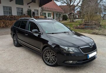 Skoda Superb 240.000 km 7.900 &euro; Markt Indersdorf 85229