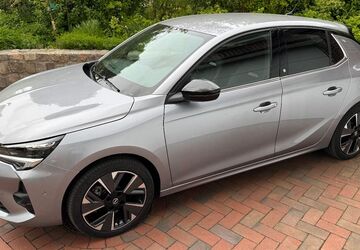 Opel Corsa 44.200 km 15.000 &euro; München 80799