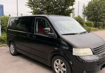 VW T5 Multivan 272.000 km 5.500 &euro; München 81377
