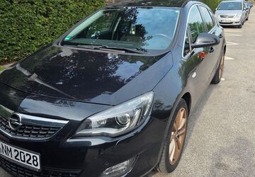 Opel Astra 160.000 km 5.500 &euro; München 81245