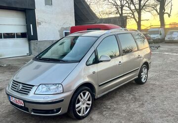 VW Sharan 228.000 km 1.999 &euro; Neufahrn 85375
