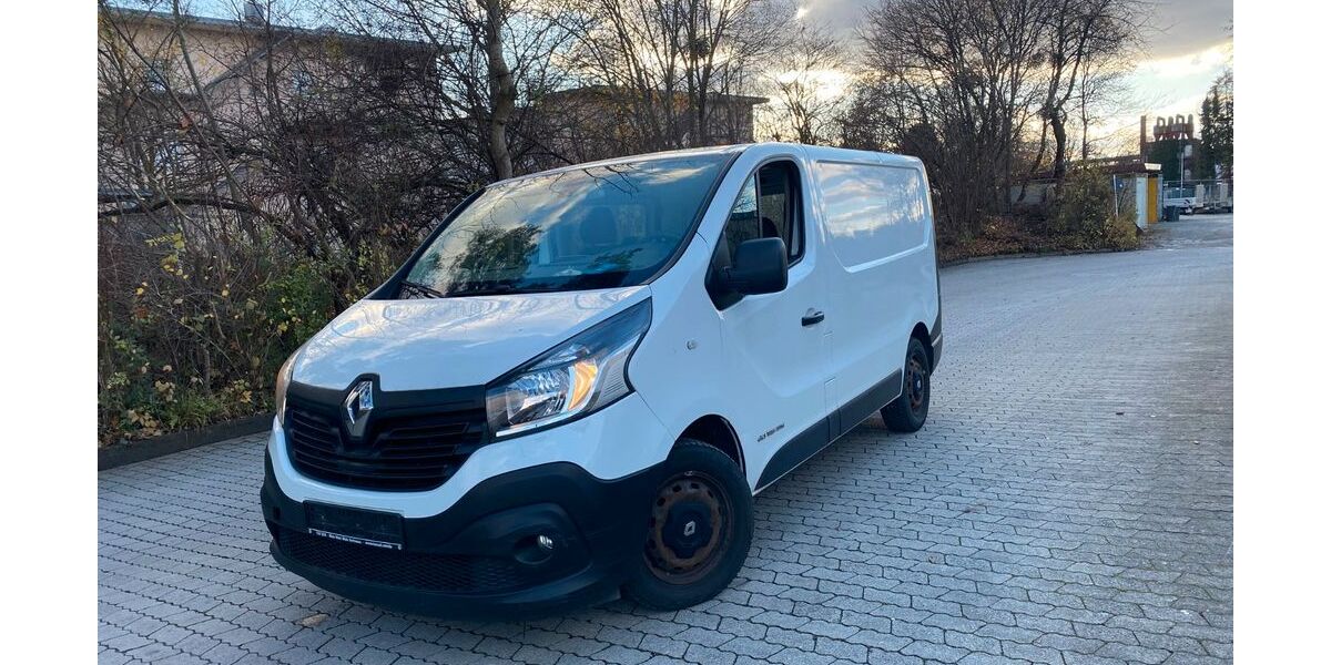 Renault Trafic 209.000 km 5.900 &euro; München 80339