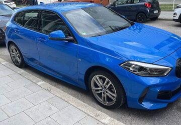 BMW 118 30.000 km 21.999 &euro; München 80809