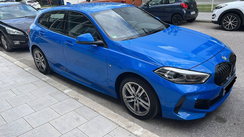 BMW 118 30.000 km 21.999 &euro; München 80809