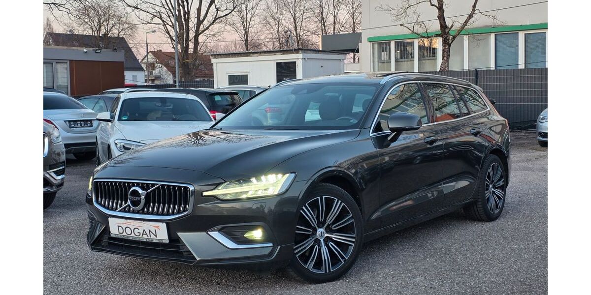 Volvo V60 99.177 km 23.900 &euro; München 81243