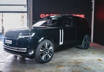 Land Rover Range Rover 70.000 km 129.900 &euro; München 81829