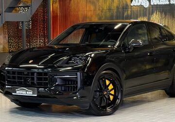 Porsche Cayenne 10.300 km 145.990 &euro; München 81829