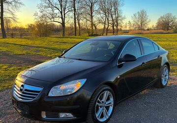 Opel Insignia 194.000 km 4.199 &euro; Neufahrn 85375