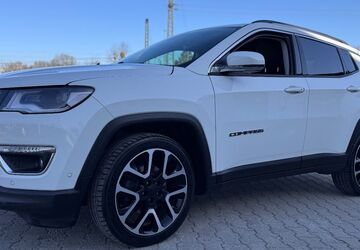 Jeep Compass 76.000 km 16.999 &euro; München 81825