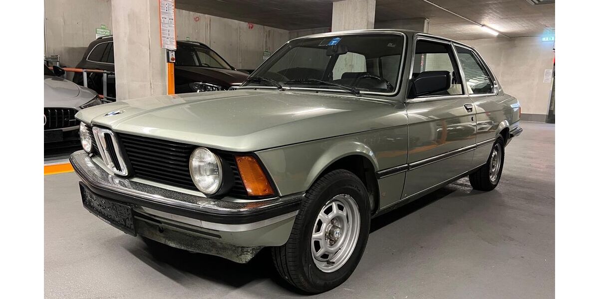 BMW 315 105.300 km 9.900 &euro; München 81737