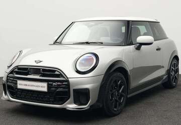 Mini Cooper C 6.891 km 30.420 &euro; München 80788