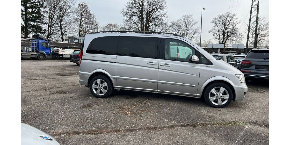 Mercedes-Benz Viano 217.000 km 14.900 &euro; München 81243