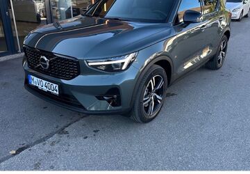 Volvo XC40 14.999 km 43.990 &euro; Baierbrunn 82065