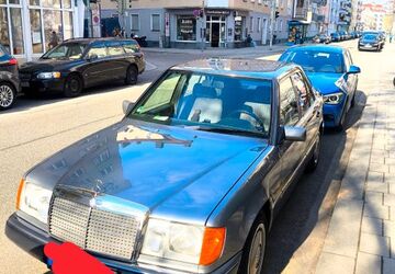 Mercedes-Benz 230 225.000 km 6.500 &euro; München 80469