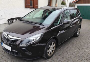 Opel Zafira Tourer 215.000 km 3.200 &euro; München 81929
