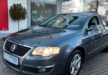 VW Passat 142.400 km 4.450 &euro; Fürstenfeldbruck (Kreisstadt MÜNCHEN) 82256