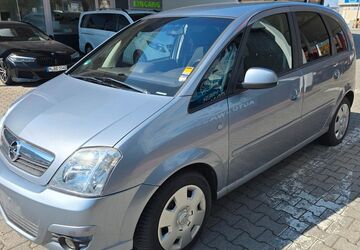 Opel Meriva 148.000 km 1.999 &euro; Garching 85748