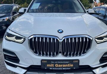 BMW X5 122.500 km 40.950 &euro; München 81243