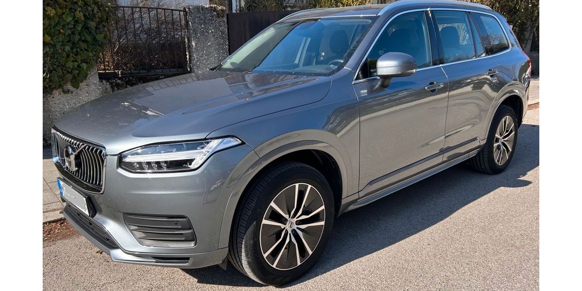 Volvo XC90 79.500 km 32.100 &euro; München 81545