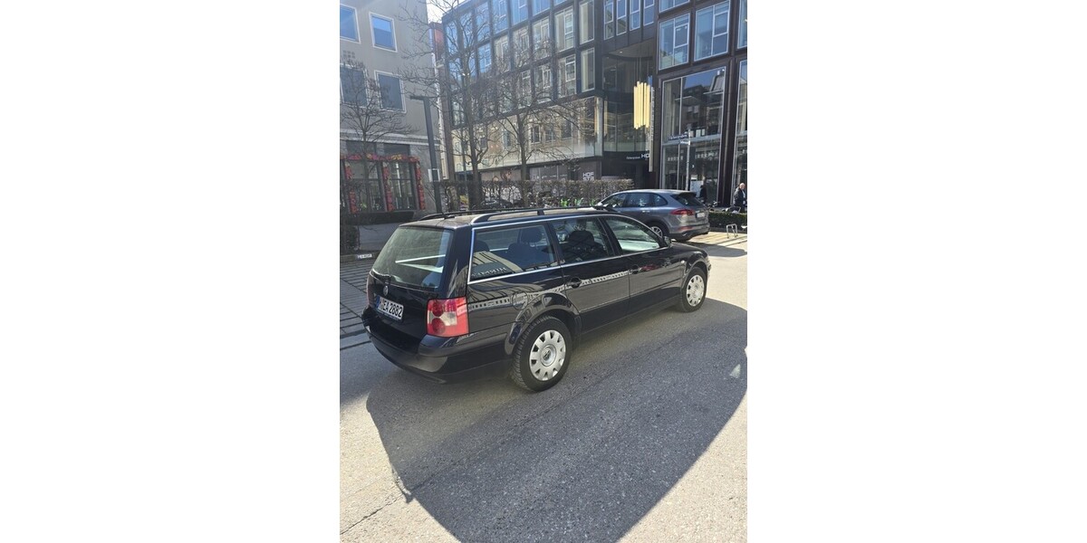 VW Variant 332.000 km 2.490 &euro; München 80313