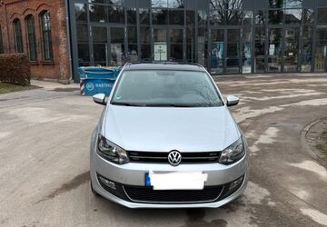 VW Polo 73.000 km 7.200 &euro; München 81479