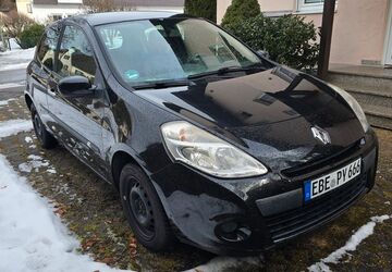 Renault Clio 104.000 km 1.700 &euro; Kirchseeon 85614