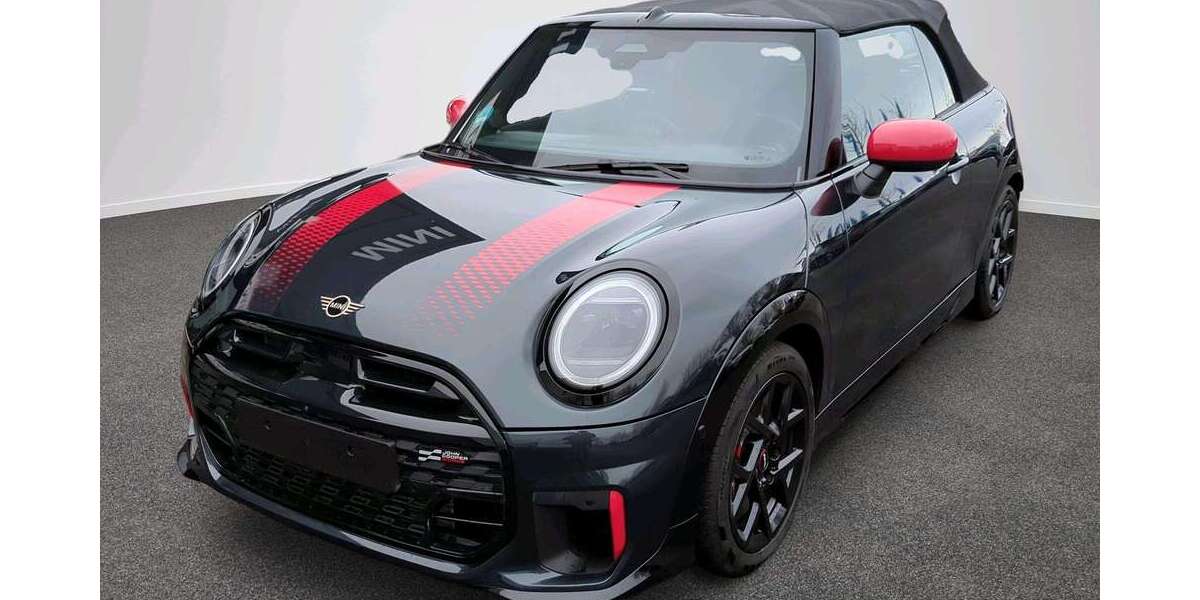 Mini John Cooper Works Cabrio 2.924 km 45.176 &euro; München 80788