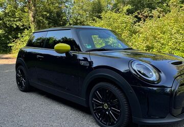 Mini Cooper SE 49.000 km 19.200 &euro; Dachau 85221