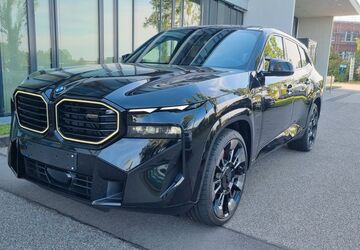 BMW XM 25.000 km 113.800 &euro; Feldkirchen bei München 85622