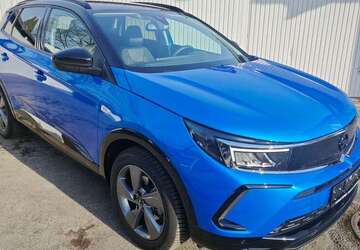 Opel Grandland X 30.000 km 23.590 &euro; Oberhaching-Deisenhofen 82041