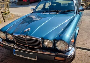 Jaguar XJ6 74.000 km 5.900 &euro; Erdweg 85253
