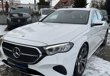 Mercedes-Benz E 300 16.604 km 49.379 &euro; Neufahrn 85375