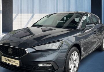 Seat Leon 17.566 km 21.490 &euro; Unterschleißheim 85716
