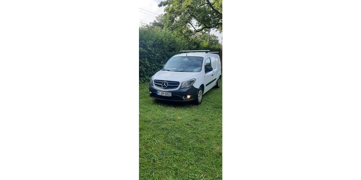Mercedes-Benz Citan 235.600 km 5.999 &euro; München 81545