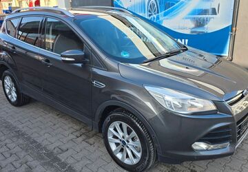 Ford Kuga 171.000 km 9.950 &euro; Garching 85748